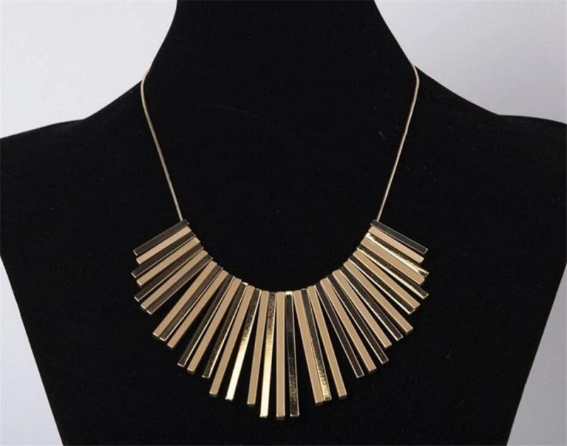 New Fashion Designed Necklaces