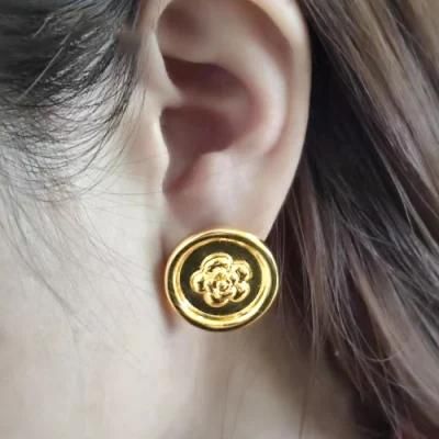 Front Flower Design Negative Head Shape Copper Earring