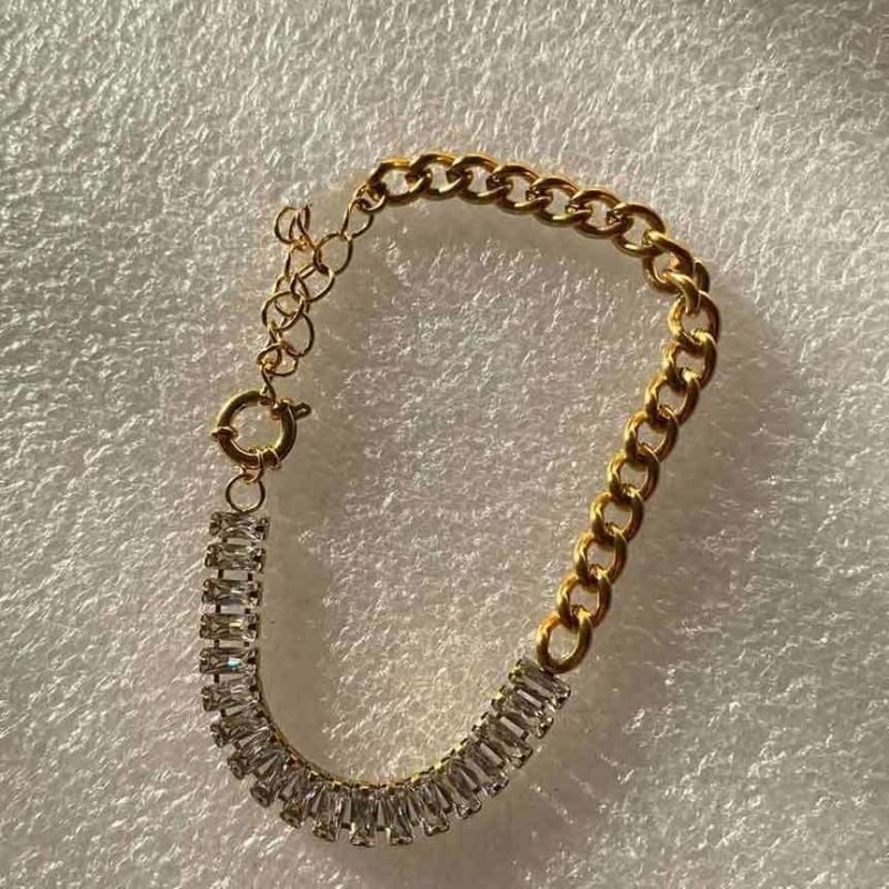 Manufacturer Custom Fashion High Quality Waterproof Bracelet Stainless Steel Gold Plated Jewelry Wholesale 18K Bracelet