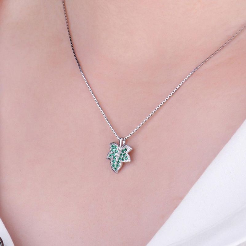 925 Sterling Silver Pendants Milgrain Maple Leaf Pendants Necklace Simulated Emerald Jewellery