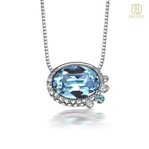 Crystal Pendant with Chains (OLYN037)