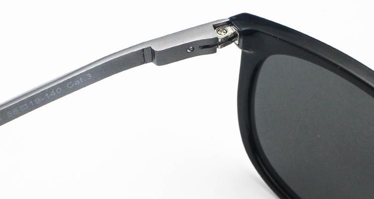 P0075 Fashion Metal Frame Ready Polarized Men Tr Sunglasses