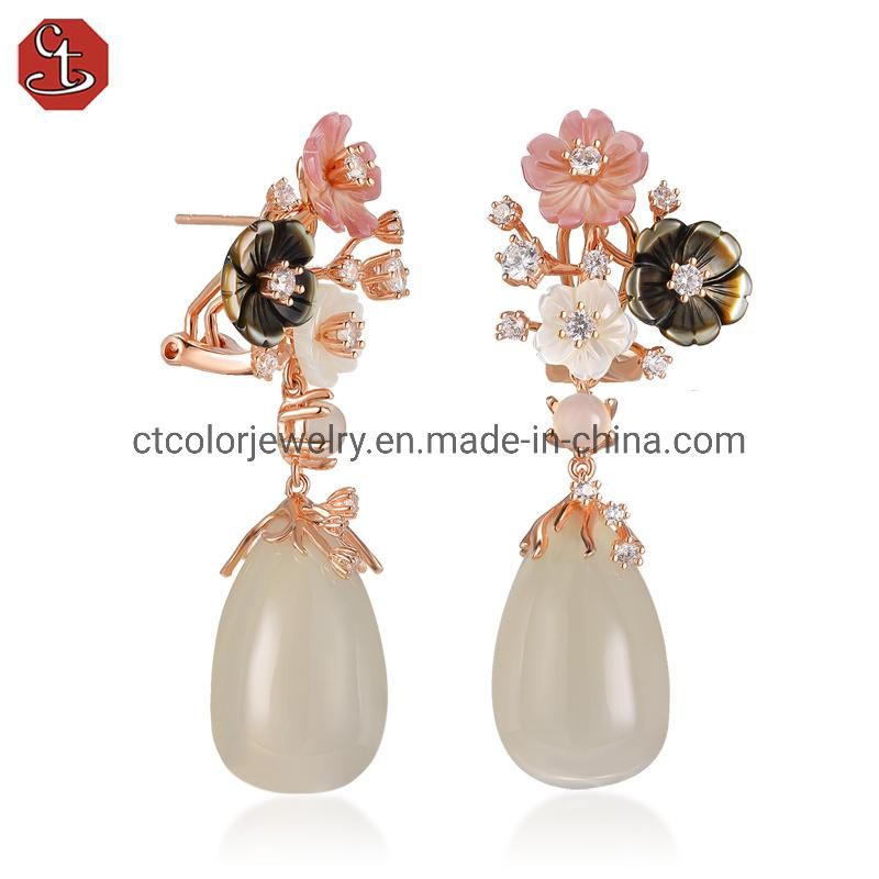 2022 Wholesale fashion MOP flower earring 925 silver fresh water pearl earrings
