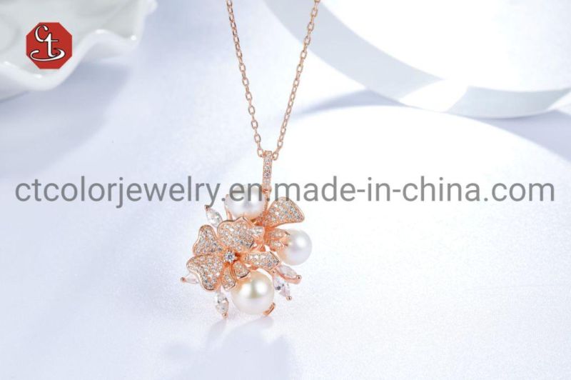 Elegant Flower Pendant AAA Zirconia Natural Pearl Necklace Rose Plating Silver Necklace