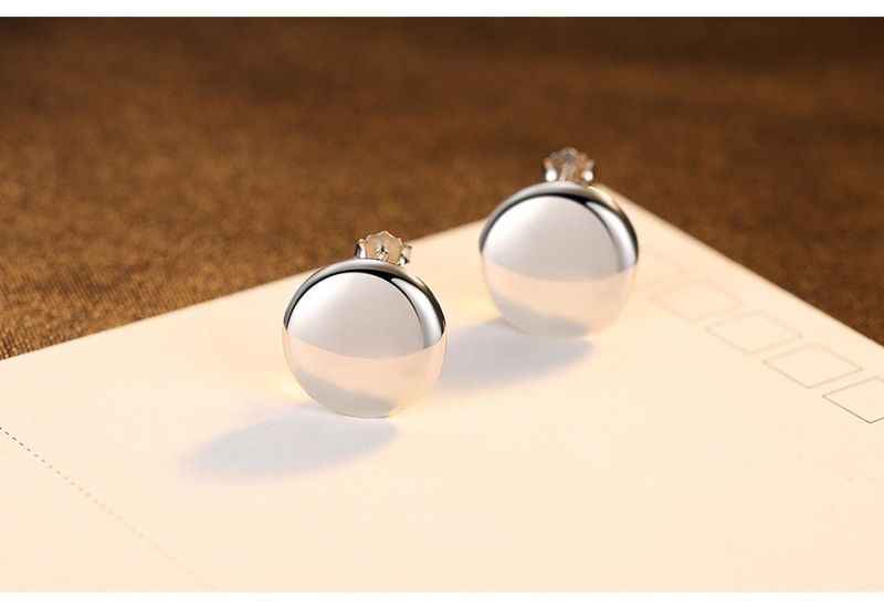 Smooth and Reflective Surface Round Shape Jewelry Earrings