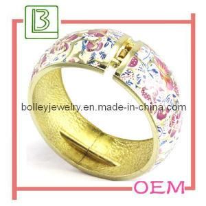 Gold Metal Sticker Flower Pattern Bracelet