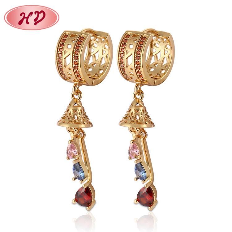 2018 Fashion Design Jewelry Women′s Cheap 18K Gold Plated CZ Earrings Jewelry