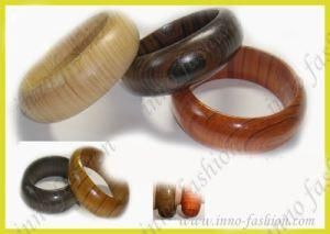 Fashion Wooden Bangle (INNO-B-0102-3)