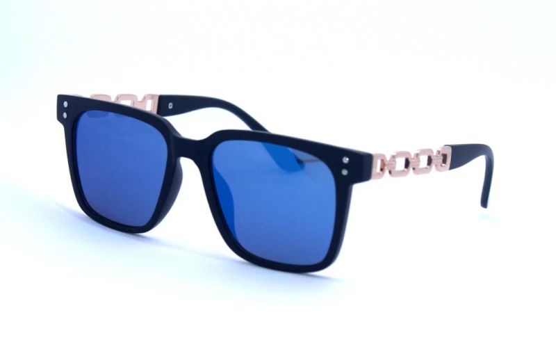 High Fashion Plastic Sunglasses with Decorative Temples