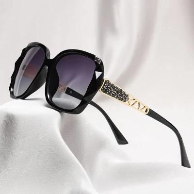 Women Wholesale Sunglasses Oversized Luxury Sunglasses with Diamond