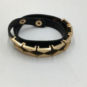 Classic Leather Bracelet Alloy Jewelry Bracelet with Glass Stone