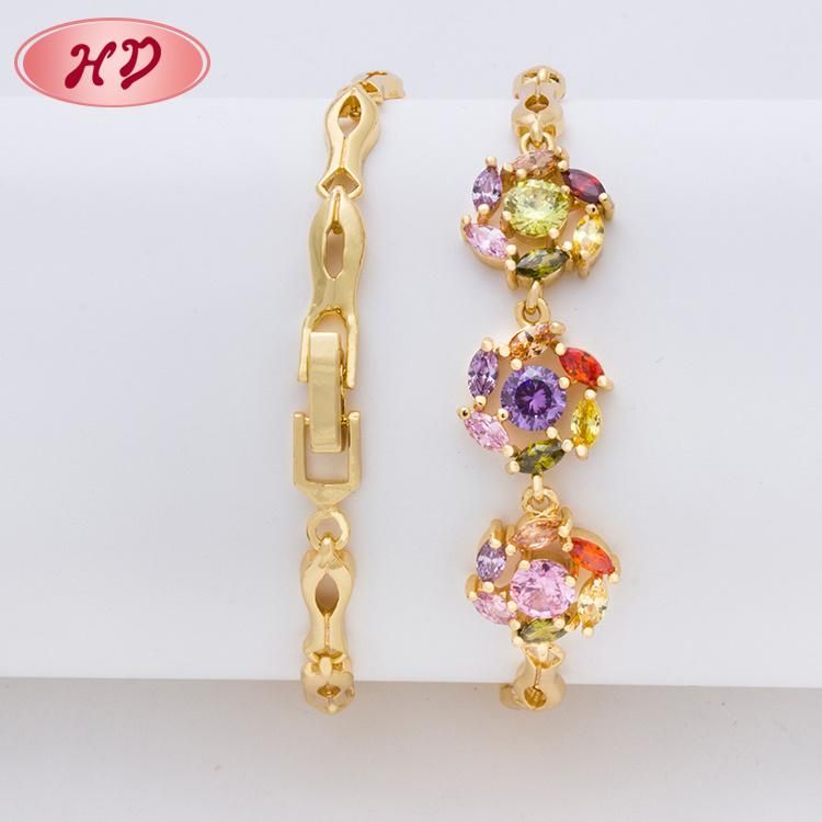 New Fashion Design Fancy Fashion 18K Gold Plated Bracelet with Cubic Zirconia