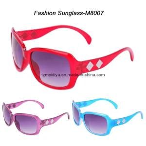 Eyewears W / 100% UV Protection (CE/FDA Certified M8007)