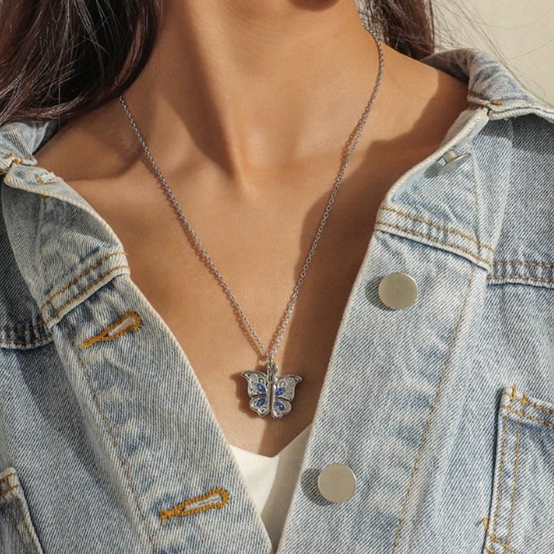 Fashion Jewelry Pendant Necklace with Rhinestone