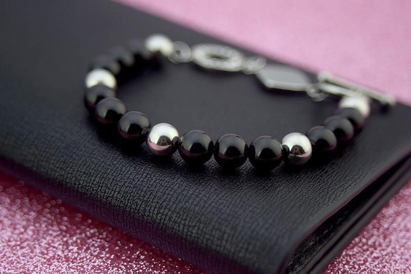 New Designed Bracelet Bangle with Black Bead for Fashion Jewelry