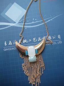 Sparkling&Charming Necklace Jewelry with Vertical Chain