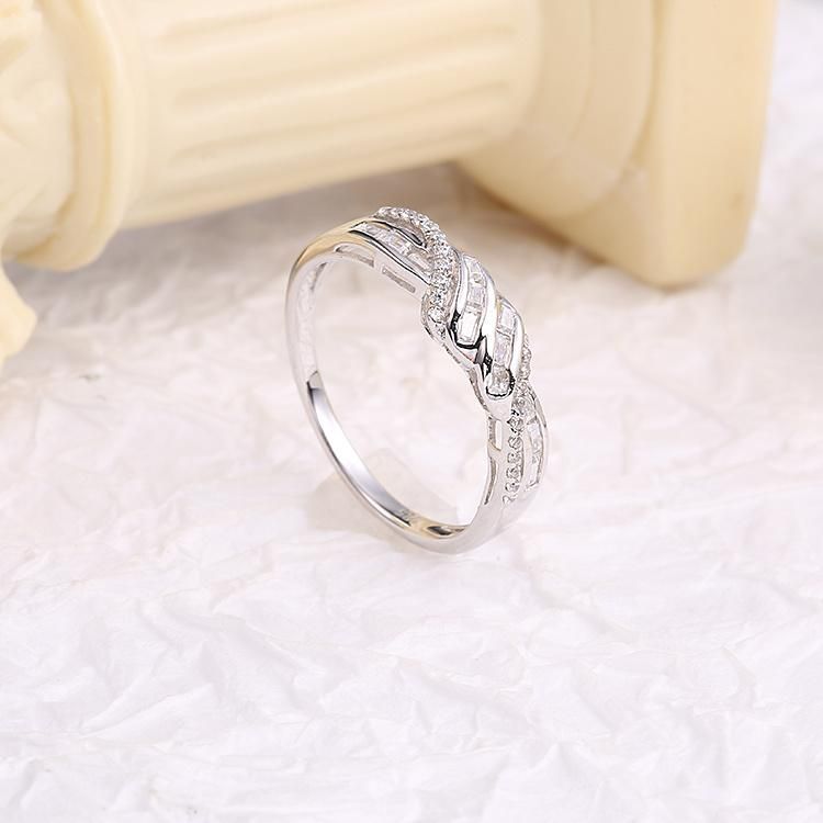 925 Silver Fashion Accessories Fashion Jewelry High Quality Hot Sale Women Trendy Cubic Zirconia Moissanite Ring