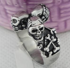 Fashion Stainless Steel Skull Ring (RZ6043)