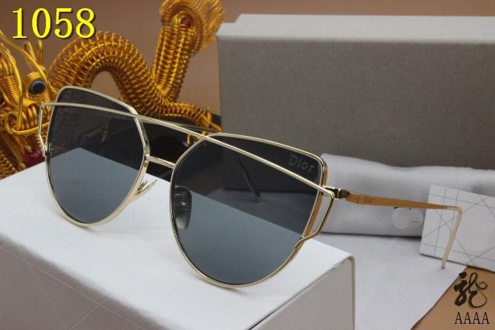 Summer Wholesale Brand UV Protection Beach Sunglass Luxury Fashion Chanel′′s Fashion Unisex Designer Sunglasses