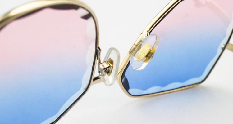 Hot Sale Custom Logo Wholesale Oversize Metal Frame Women Sunglasses