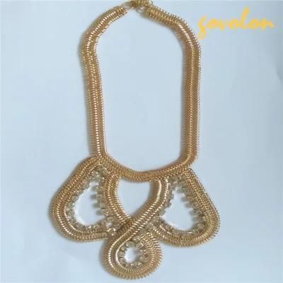 Gold Alloy Neckline with Rhinestone