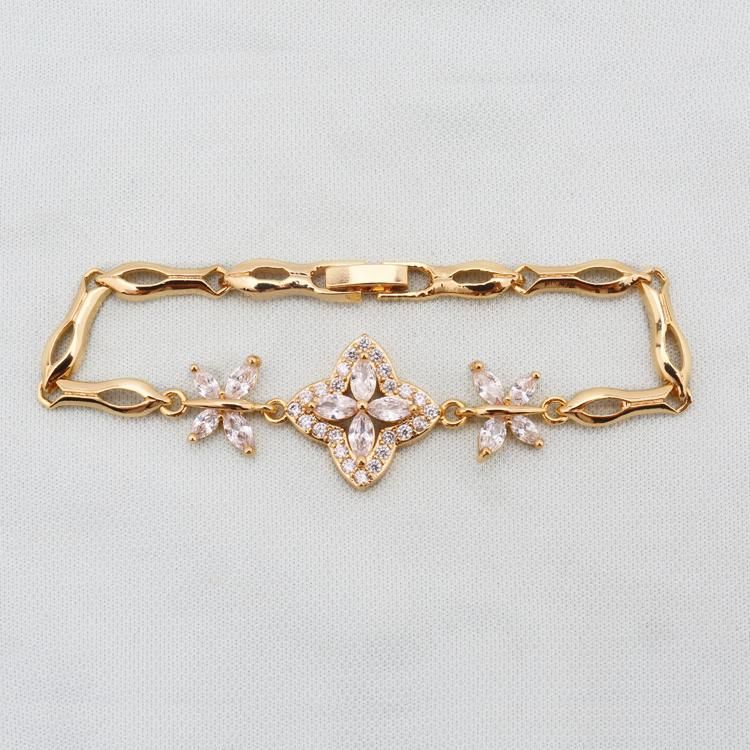 Simple Design Fashion Imitation Jewelry Bracelet with Crystal