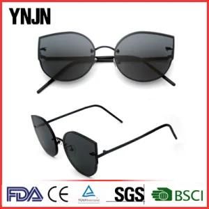 2017 New Designer Cat Eye Sunglasses Fashion Eyewear (YJ-F85169)