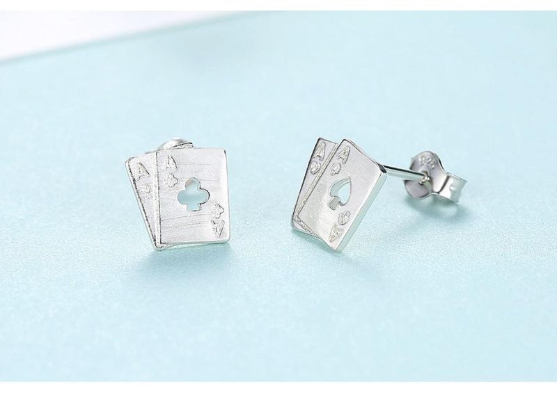 Fashion Jewelry Playing Cards Design Sliver Ear Piercing Stud