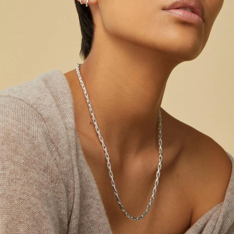 a K-Gold Version of a Collarbone Necklace with an Adjustable Strap