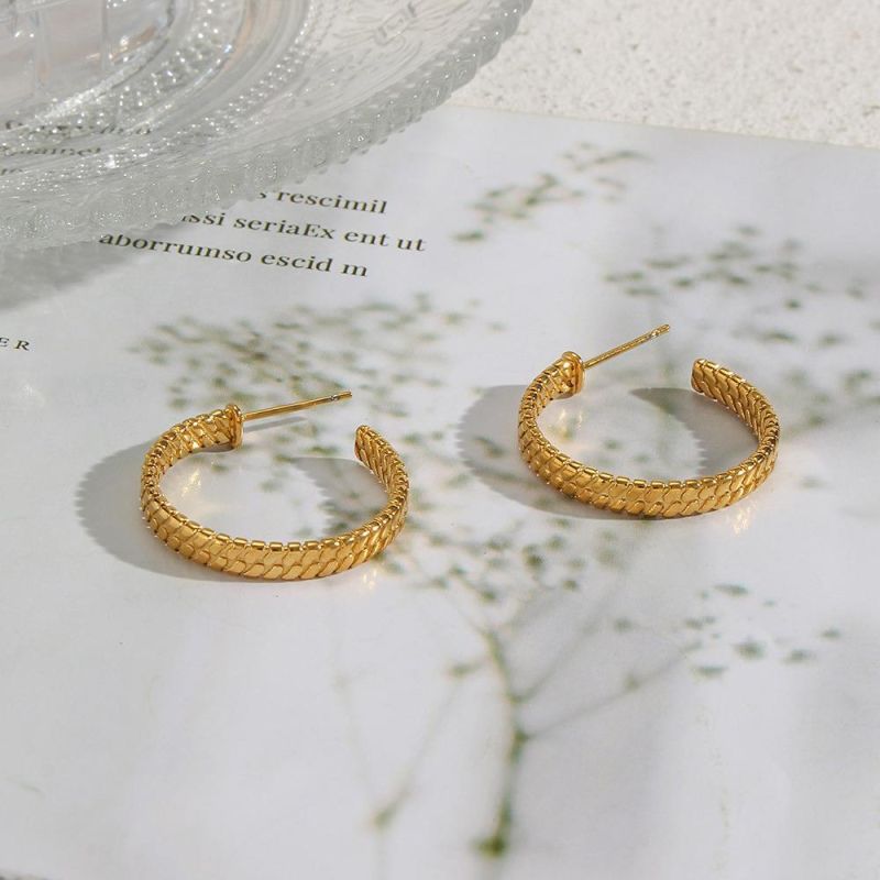 Factory Customized Fashion Jewelry Fashion Personalized Earrings Jewelry, Minority Light Luxury Stainless Steel Plated 18K Gold Snake Skin Earrings