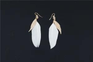 Fashion Feather Earring