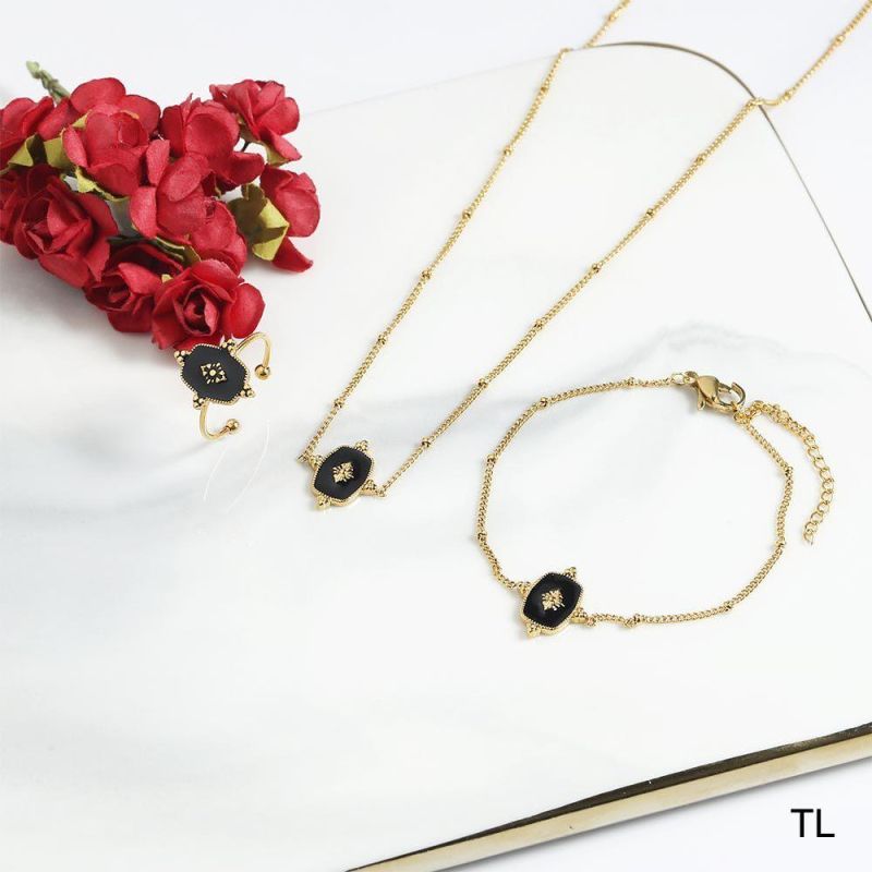 Manufacturer Custom Good Quality Fashion Jewelry New Arrivals Fashion Chain Wholesale Stainless Steel 18K Gold Plated Couple Necklace