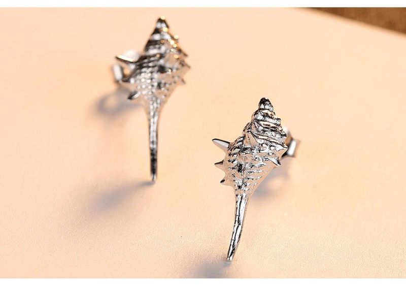 Conch Design Sliver and Gloden Fashion Ear Stud
