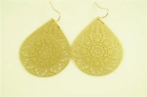 Filigree Stamp Earring