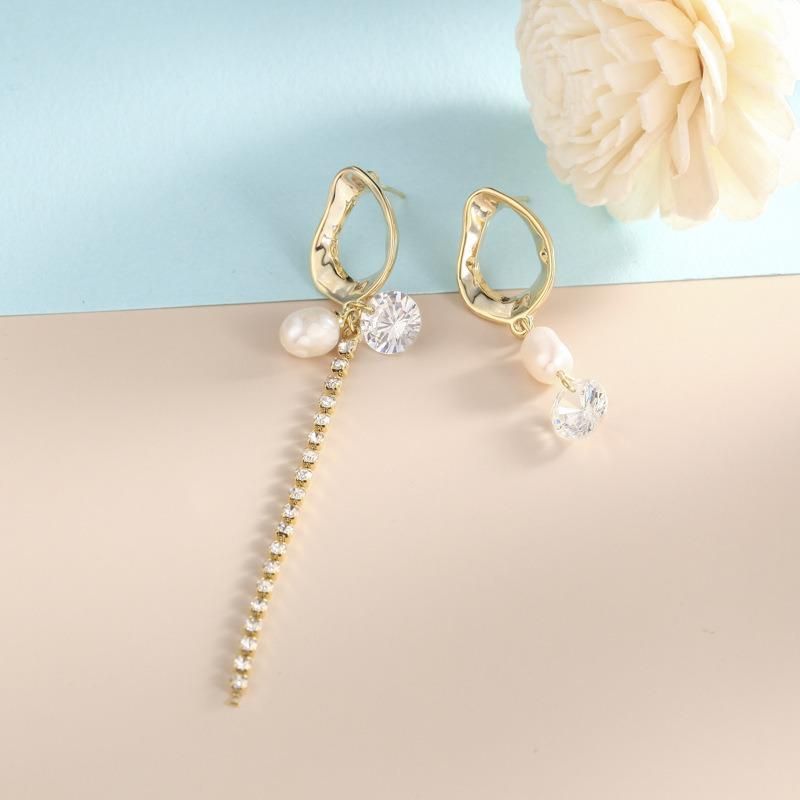 925 Silver Drop Shaped Cutout Earrings