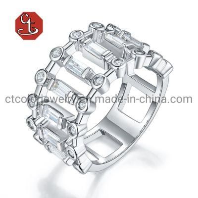 Fashion Charm AAA Baguette Cubic Zircon Wedding Rings for Women T Shape Stone Party Jewelry