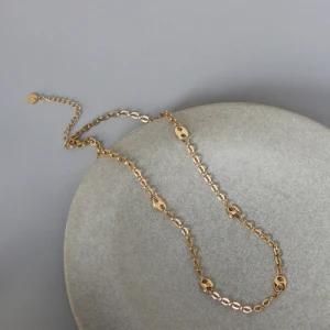 European Pig Nose Buckle Simple Elliptic Geometry Thick Chain Necklace Collarbone Chain Titanium Plated 18K Gold Color Necklace