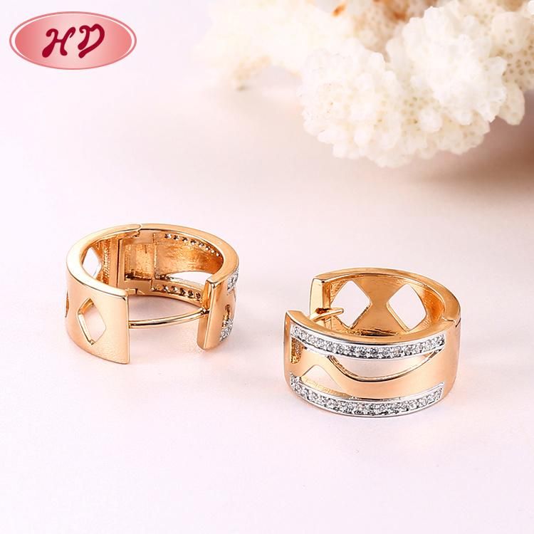 Women Fashion Costume Imitation 14K 18K Gold Plated Jewelry with CZ Pearl Huggie Hoop Earring