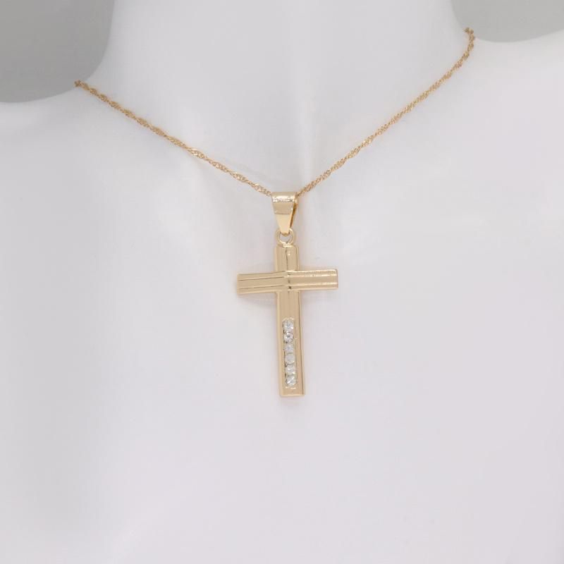 Wholesale 18K Gold Cross Pendant Fashion Jewelry Necklace