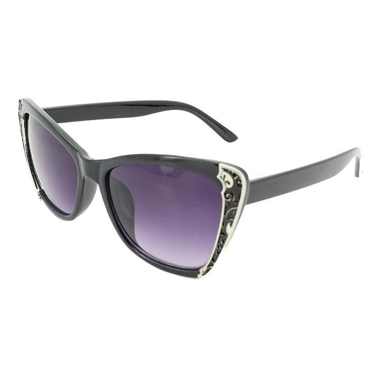 2019 Hot Selling Cateye Fashion Sunglasses with Metal Deco