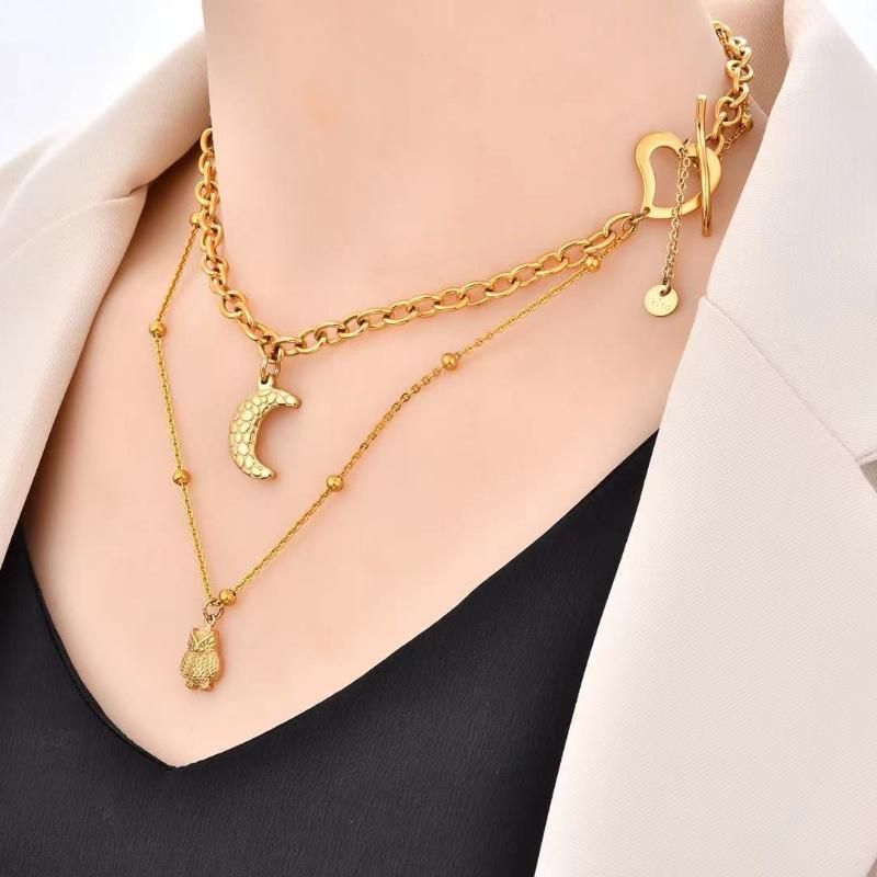 Popular Stainless Steel Gold Plated Layering Necklace Fashion Jewelry with Moon and Eagle Pendant