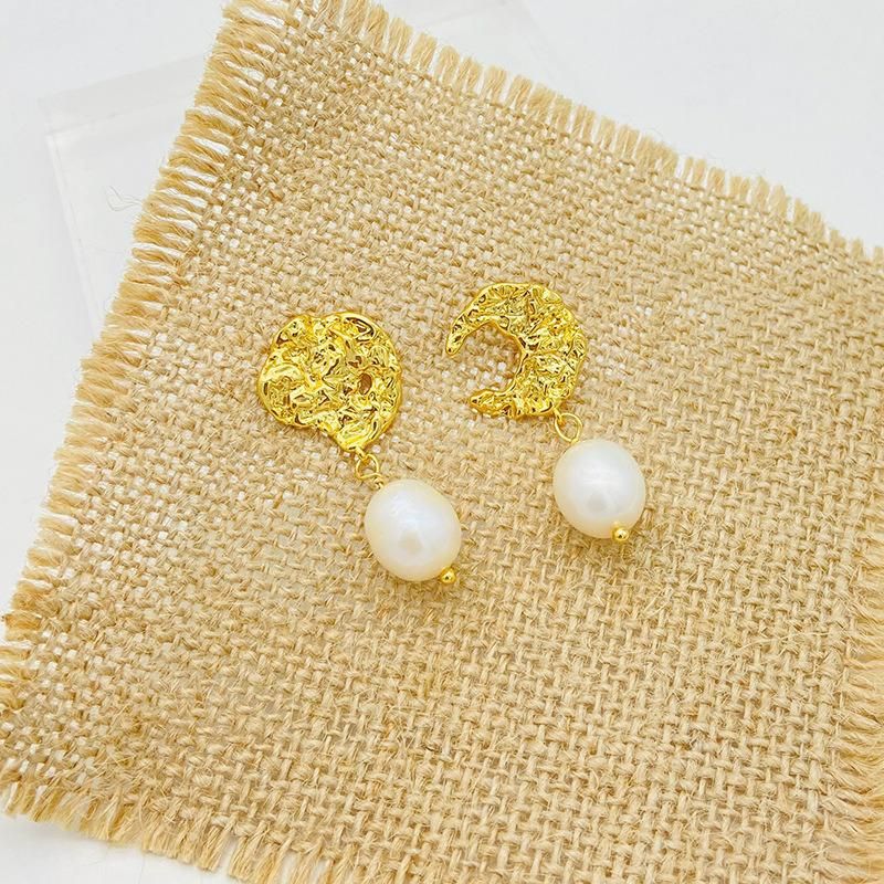 Sun-Moon Unsymmetrical Baroque Pearl Earrings