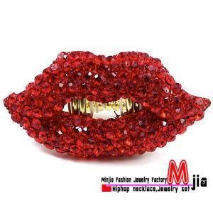 Hiphop Kissing Lips Iced out New Style Stretch Band Ring Adjustable Size (mjb657)