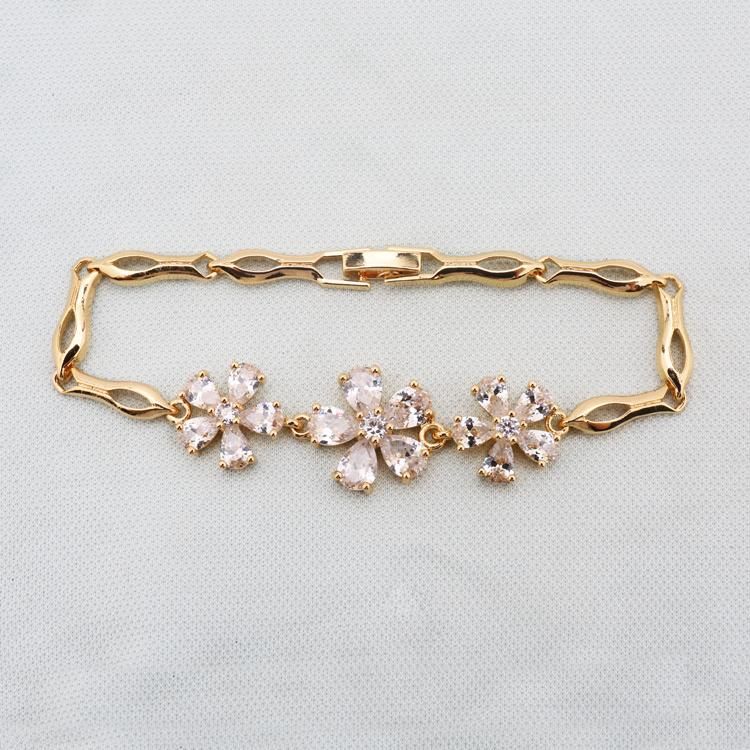 Hot Sale 18K Gold Color Imitation Jewelry Bracelet for Ladies
