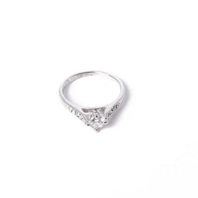 Professioanl Fashion Jewelry Silver Ring with Rhinestone