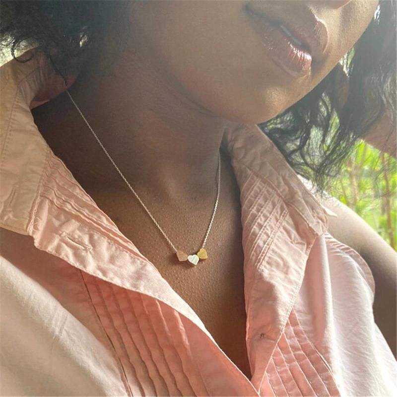 Hot Sale Personalised Brushed Mixed Metal Triple Heart Necklace with Letters for Party or Wedding Jewelry