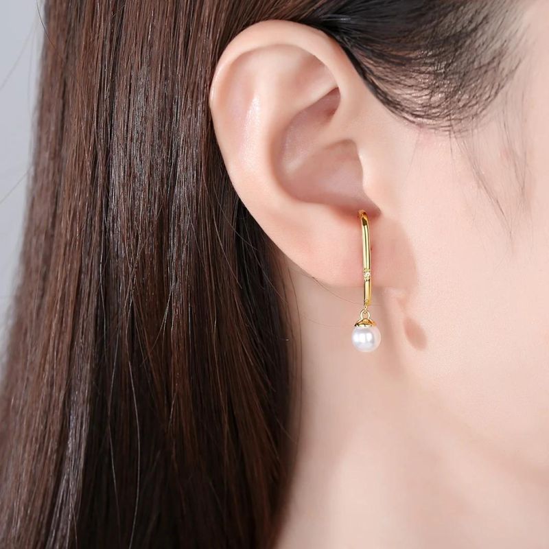 Natural Freshwater Pearl Silver Stud Earring for Women