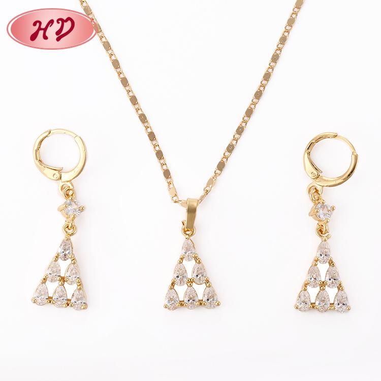 Unique Ladies Cubic Zirconia Brass Jewelry 18 K Gold Plated Jewelry Set