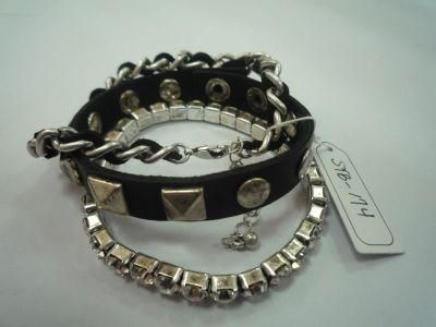 OEM Fashionable Fashion Acrylic Bracelet