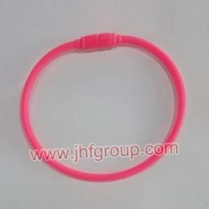 Silmple and Fashion Silicone Bracelet